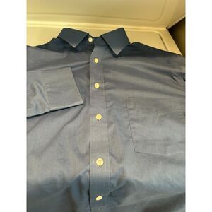 Stafford‎ Signature Men's Solid Blue Long Sleeve Shirts Size 15.5-34/35 Non Iron
